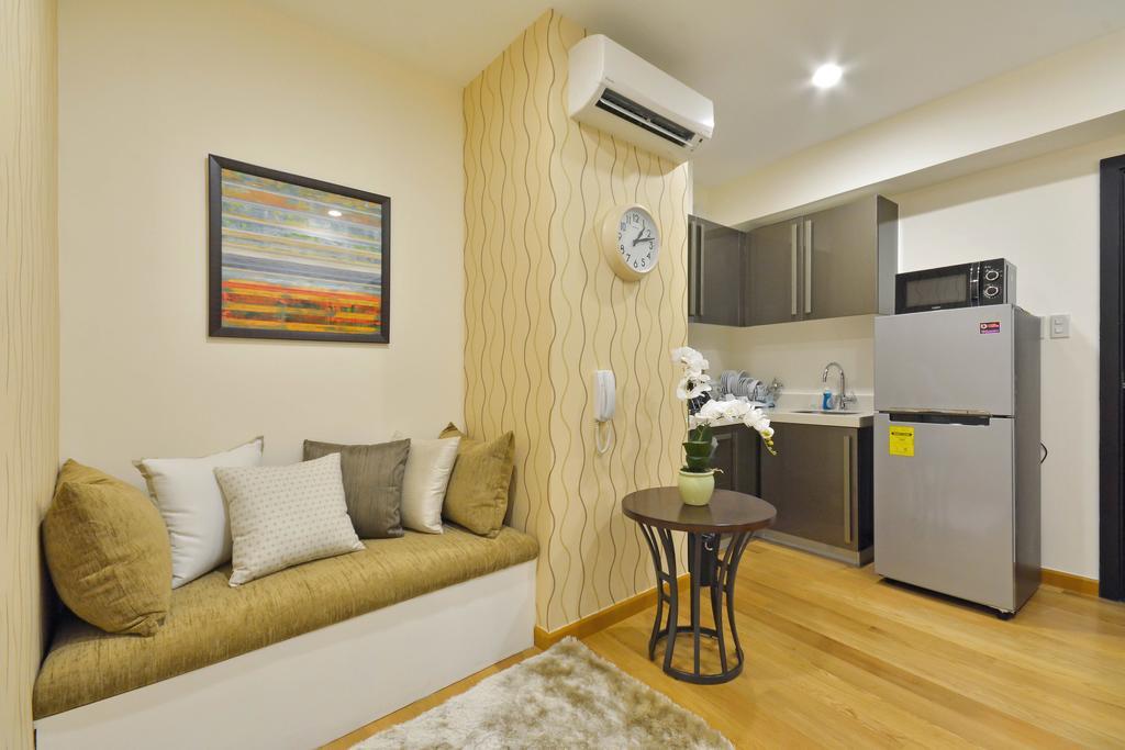 Milano Versace Suites 马卡蒂 外观 照片