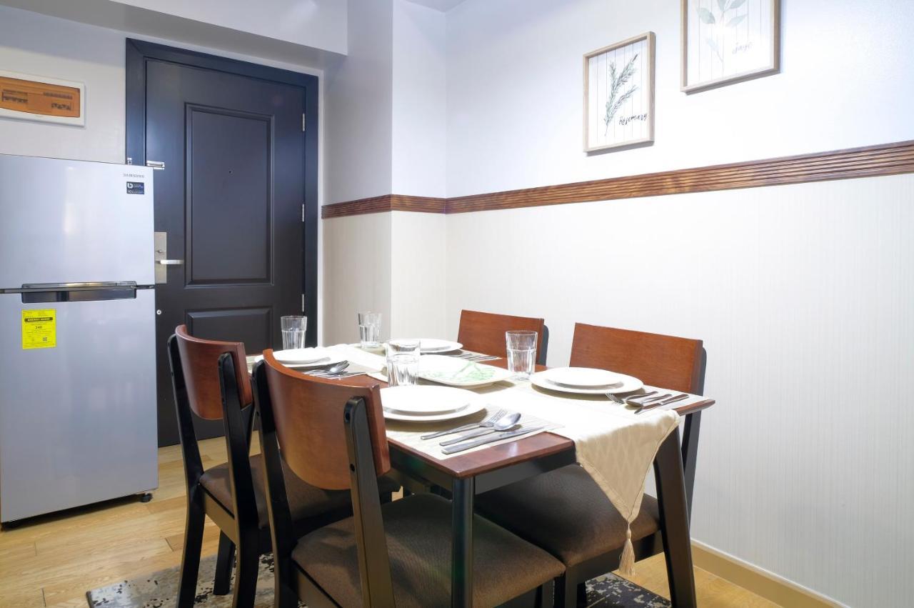 Milano Versace Suites 马卡蒂 外观 照片